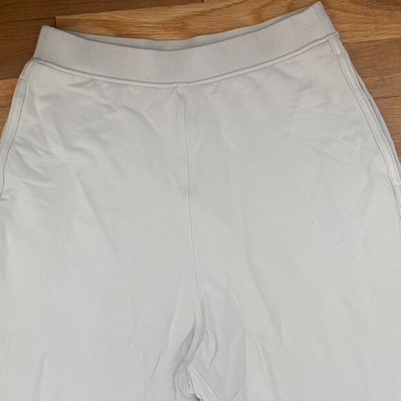 Lululemon Every Moment Crop Modal Terry Pant 26" in‎ Vapor 2 - Picture 6 of 9